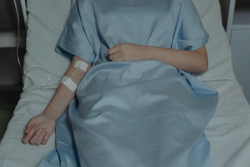 Cómo prevenir las escaras en pacientes encamados: guía para cuidadores y familiares